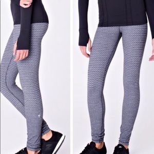 Ivivva Leggings
